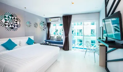The Crib Patong – Fotos 8